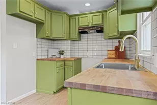 1265 Greenwood Ave, Akron, OH 44320 - Photo 3