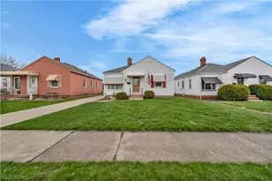 912 Dawnwood Dr, Parma, OH 44134 - Photo 5
