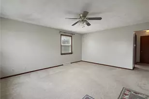 1705 Olive Ct, Ashland, OH 44805 - Photo 3