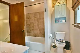 6389 Tara Dr, Youngstown, OH 44514 - Photo 39