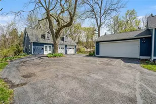 224 N Hambden, Chardon, OH 44024 - Photo 5