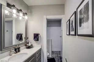 224 N Hambden, Chardon, OH 44024 - Photo 37