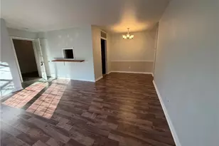 6910 Carriage Hill Dr, Brecksville, OH 44141 - Photo 9
