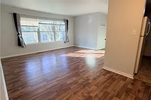 6910 Carriage Hill Dr, Brecksville, OH 44141 - Photo 21