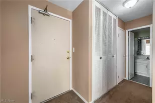 12520 Edgewater Dr, Oakwood, OH 44107 - Photo 11
