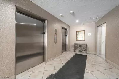 12520 Edgewater Drive #210, Oakwood, OH 44107 - Photo 9