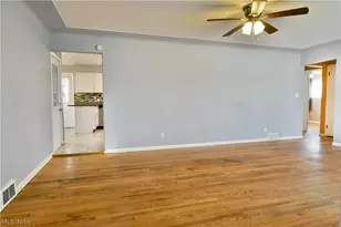 3205 Red Gate Ln, Youngstown, OH 44511 - Photo 7