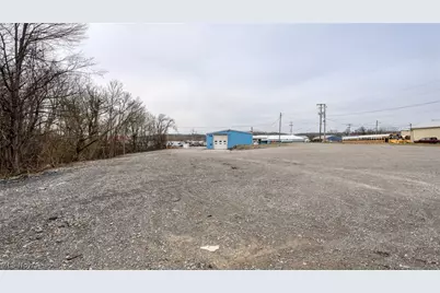 11445 East Pike, Cambridge, OH 43725 - Photo 7