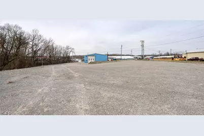 11445 East Pike, Cambridge, OH 43725 - Photo 37