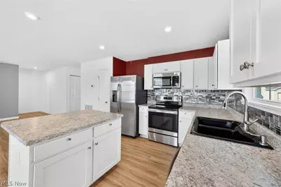 5677 Burlington Drive, Chippewa Lake, OH 44215 - Photo 11