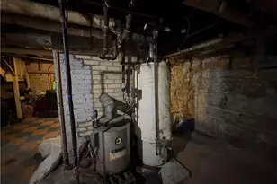 436 Locust St, Coshocton, OH 43812 - Photo 15