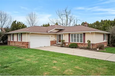 2619 S Green Road, Beachwood, OH 44122 - Photo 1
