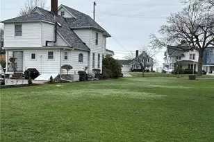 1926 Walnut Blvd, Ashtabula, OH 44004 - Photo 5