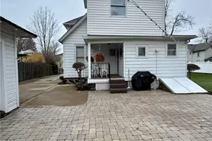 1926 Walnut Blvd, Ashtabula, OH 44004 - Photo 3