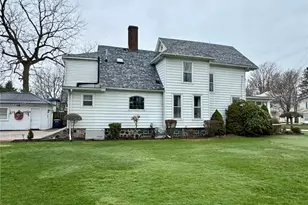 1926 Walnut Blvd, Ashtabula, OH 44004 - Photo 5