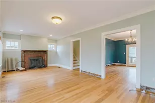 3078 Scarborough Rd, Cleveland Heights, OH 44118 - Photo 5