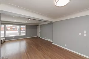 2539 Warrensville Center Rd, University Heights, OH 44118 - Photo 9