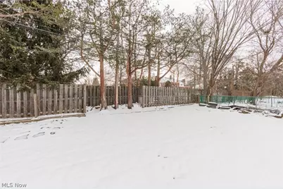 2539 Warrensville Center Road #Down, University Heights, OH 44118 - Photo 41