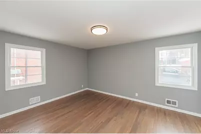 2539 Warrensville Center Road #Down, University Heights, OH 44118 - Photo 37