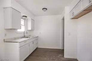 4397 E 154th St, Loveland, OH 44128 - Photo 7