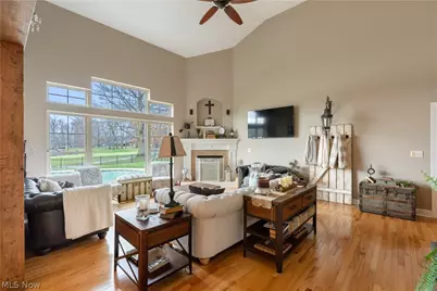 2168 E Park Drive, Uniontown, OH 44685 - Photo 13