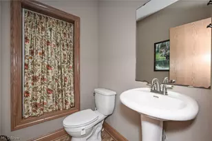 12345 Stafford Rd, Chagrin Falls, OH 44023 - Photo 17