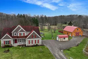 12345 Stafford Rd, Chagrin Falls, OH 44023 - Photo 3