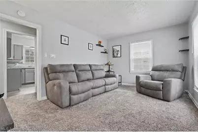 834 Sarcee Avenue, Akron, OH 44305 - Photo 7