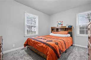 834 Sarcee Ave, Akron, OH 44305 - Photo 15