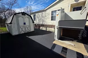 3700 Liberty Ave, Hubbard, OH 44425 - Photo 5