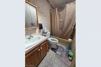 3700 Liberty Avenue, Hubbard, OH 44425 - Photo 21