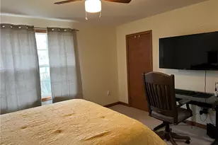 945 E Jackson St, Millersburg, OH 44654 - Photo 9