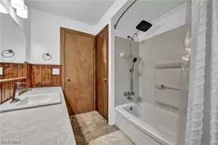7647 McCreary Rd, Green Hills, OH 44131 - Photo 21