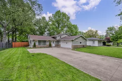 7647 McCreary Road, Green Hills, OH 44131 - Photo 9