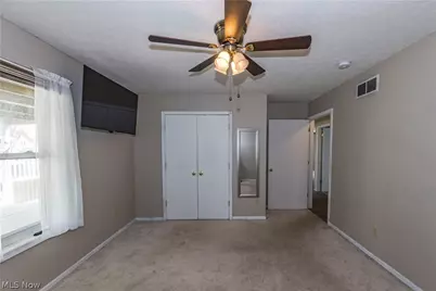 195 E Pennsylvania Avenue, Sebring, OH 44672 - Photo 27