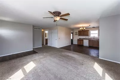 195 E Pennsylvania Avenue, Sebring, OH 44672 - Photo 15