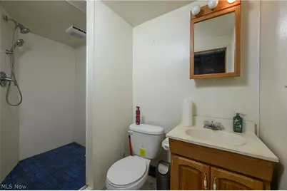 254 Ohio Avenue NW, New Philadelphia, OH 44663 - Photo 23