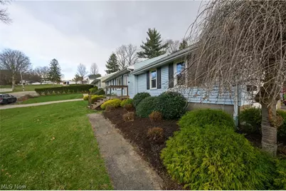 254 Ohio Avenue NW, New Philadelphia, OH 44663 - Photo 9