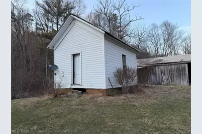 6809 Leonhard Hill Road SW, Port Washington, OH 43837 - Photo 17