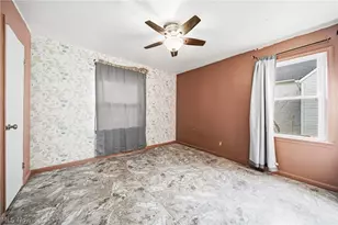 406 E 274th St, Euclid, OH 44132 - Photo 13