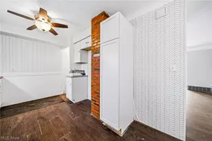 406 E 274th St, Euclid, OH 44132 - Photo 7