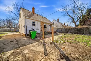 406 E 274th St, Euclid, OH 44132 - Photo 33