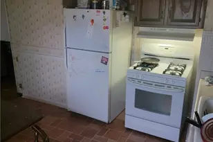 531 E 331st St, Eastlake, OH 44095 - Photo 5