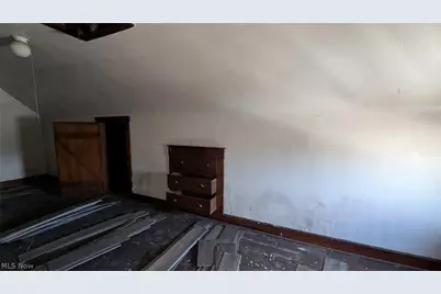 417 Margaret Street, Akron, OH 44306 - Photo 17