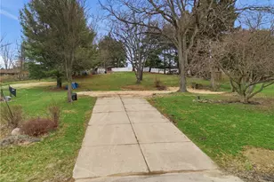 7622 Marelis Ave NE, Canton, OH 44721 - Photo 1