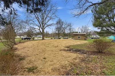 7622 Marelis Avenue NE, Canton, OH 44721 - Photo 5