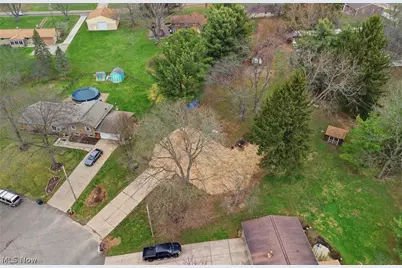 7622 Marelis Avenue NE, Canton, OH 44721 - Photo 23