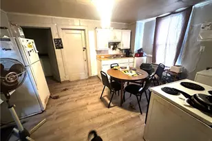 708 Jackson St, Liverpool, OH 43920 - Photo 5