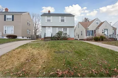 9504 S Highland Avenue, Garfield Heights, OH 44125 - Photo 3