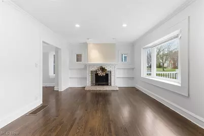 3577 Cedarbrook Road, University Heights, OH 44118 - Photo 9